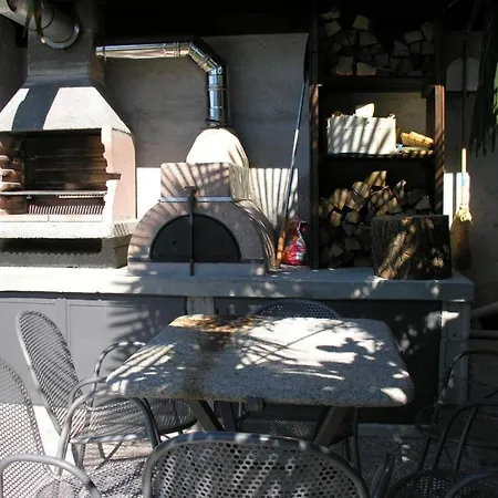 아파트 Asti 그라베도나