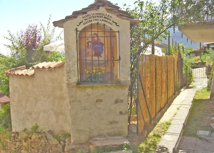 Asti * Gravedona